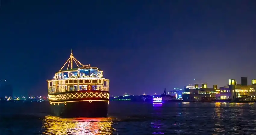 Dubai Creek Dhow Cruise Ifthar