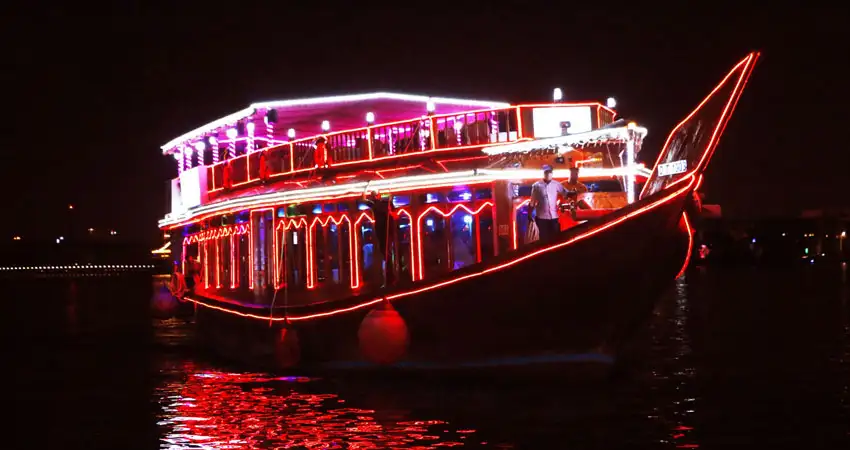Dubai Creek Dhow Cruise Ifthar