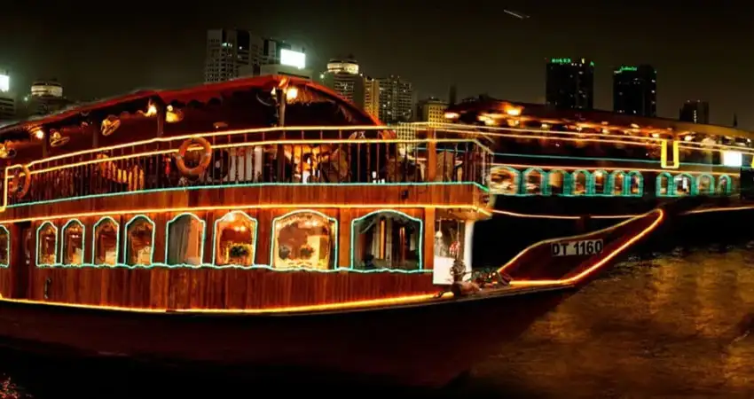 Dubai Marina Dhow Cruise Ifthar