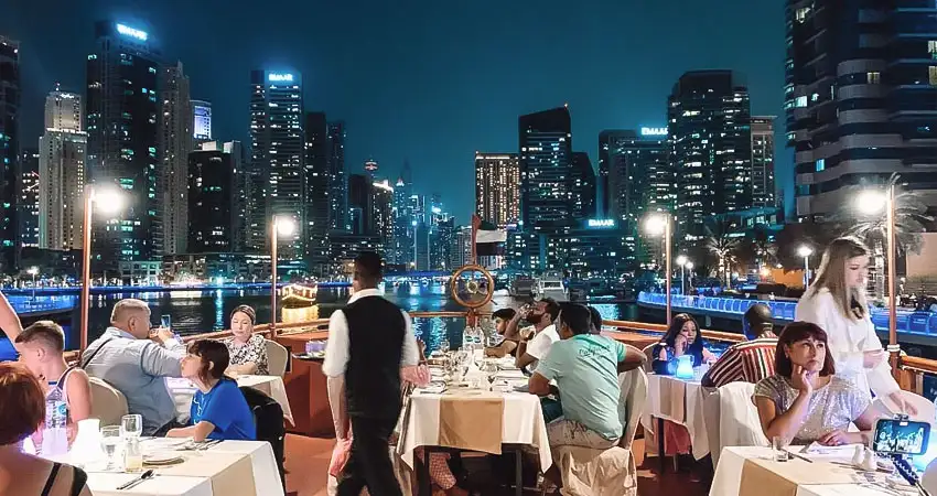 Dubai Marina Dhow Cruise With Transport